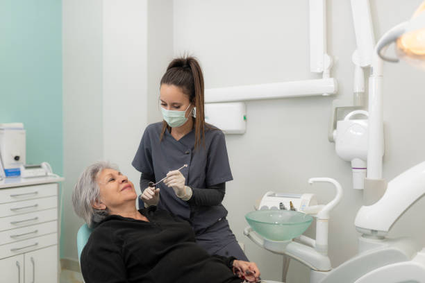 Best Urgent Tooth Repair  in Black Diamond, FL